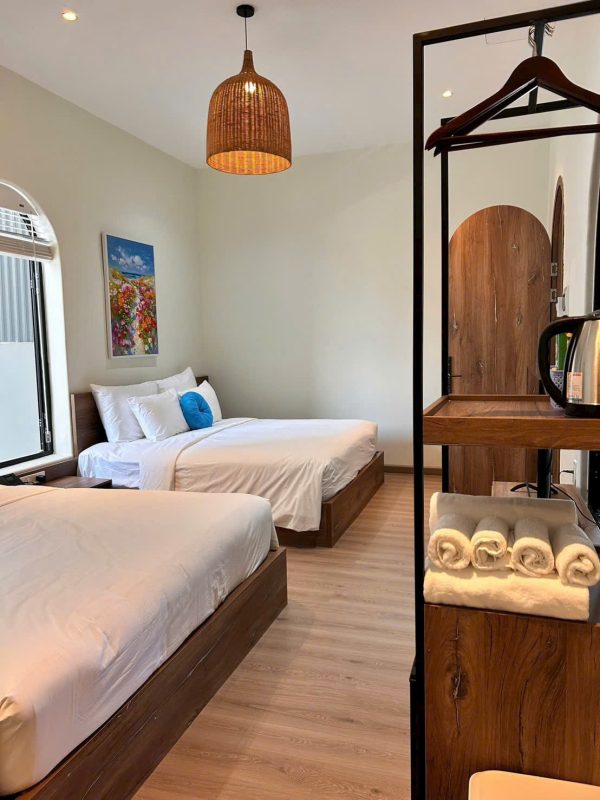 Sàn Kobler cho phòng khách biệt thự phong cách Modern Luxury