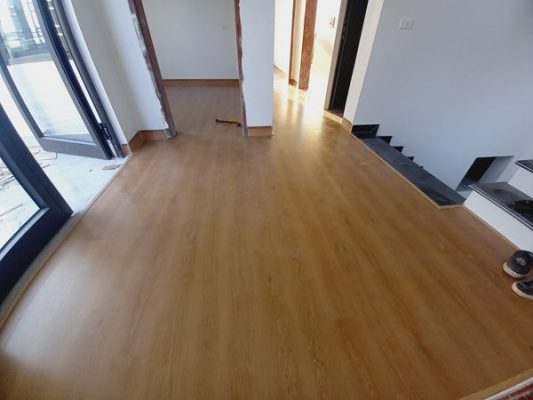 Sàn thạch anh cho phòng khách biệt thự cao cấp